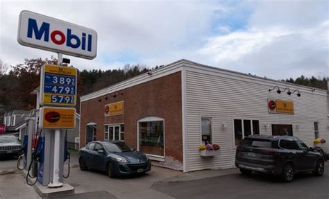 stowe gas stations
